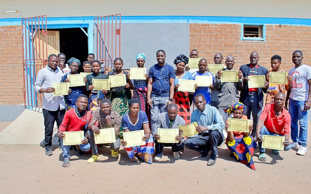 Day Five of Beekeeping Training in Madisi Dowa: 22 Farmers Graduate as Skilled Beekeepers